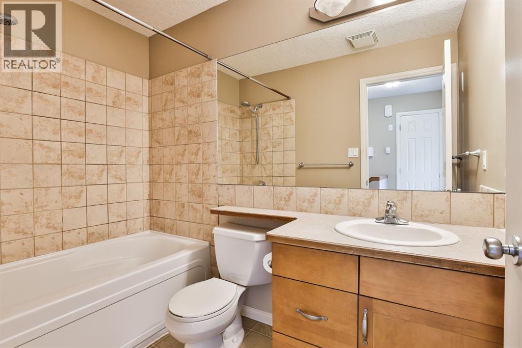 326 Lynx Crescent N, Lethbridge, Alberta  T1H 6X7 - Photo 10 - A2286677