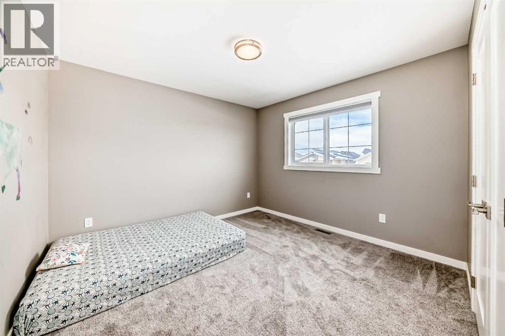 99 Livingston Close, Red Deer, Alberta  T4R 0J9 - Photo 15 - A2301335