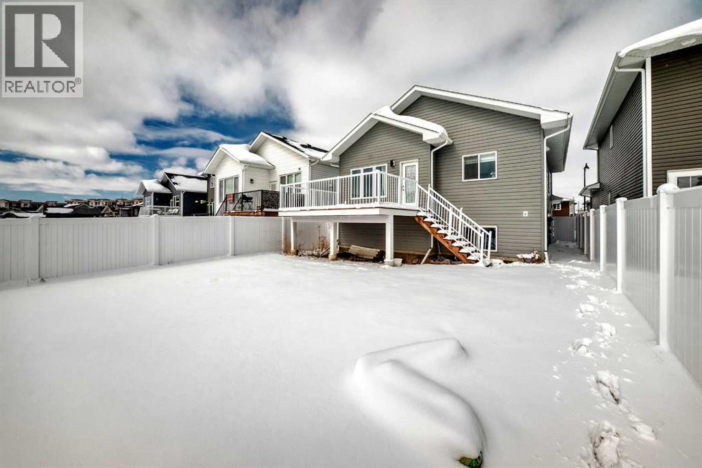 99 Livingston Close, Red Deer, Alberta  T4R 0J9 - Photo 26 - A2301335