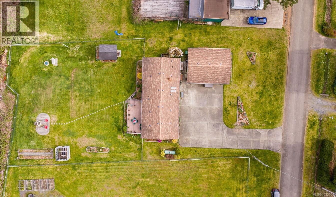 7442 Yake Rd, Fanny Bay, British Columbia  V0R 1W0 - Photo 27 - 1032556