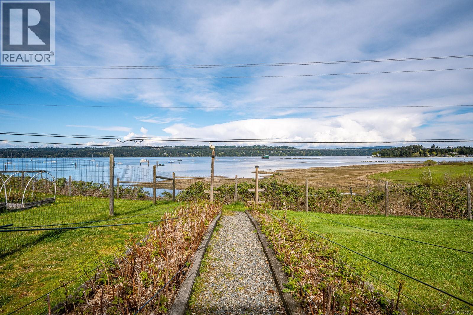 7442 Yake Rd, Fanny Bay, British Columbia  V0R 1W0 - Photo 39 - 1032556