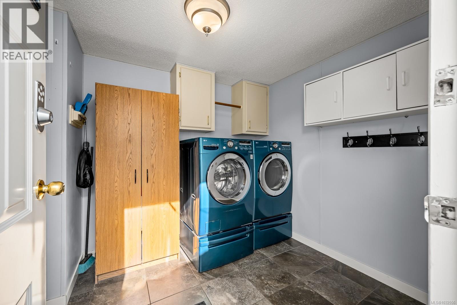 7442 Yake Rd, Fanny Bay, British Columbia  V0R 1W0 - Photo 26 - 1032556