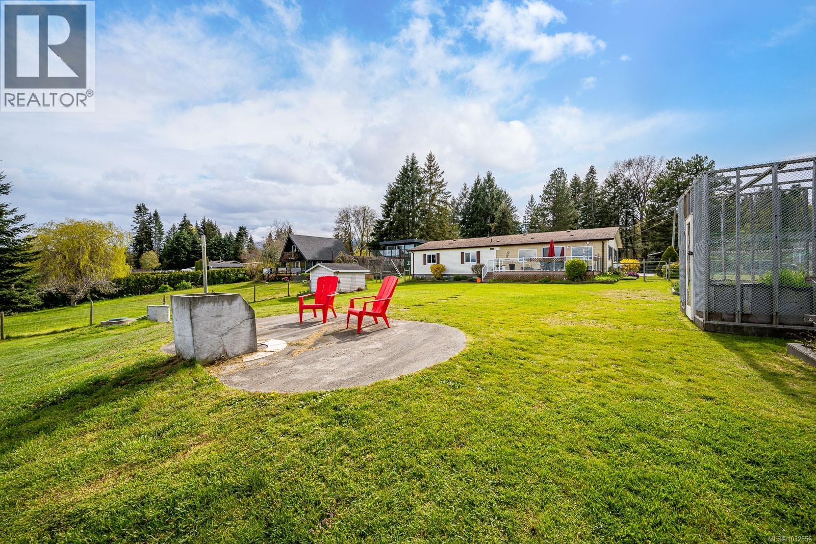 7442 Yake Rd, Fanny Bay, British Columbia  V0R 1W0 - Photo 37 - 1032556