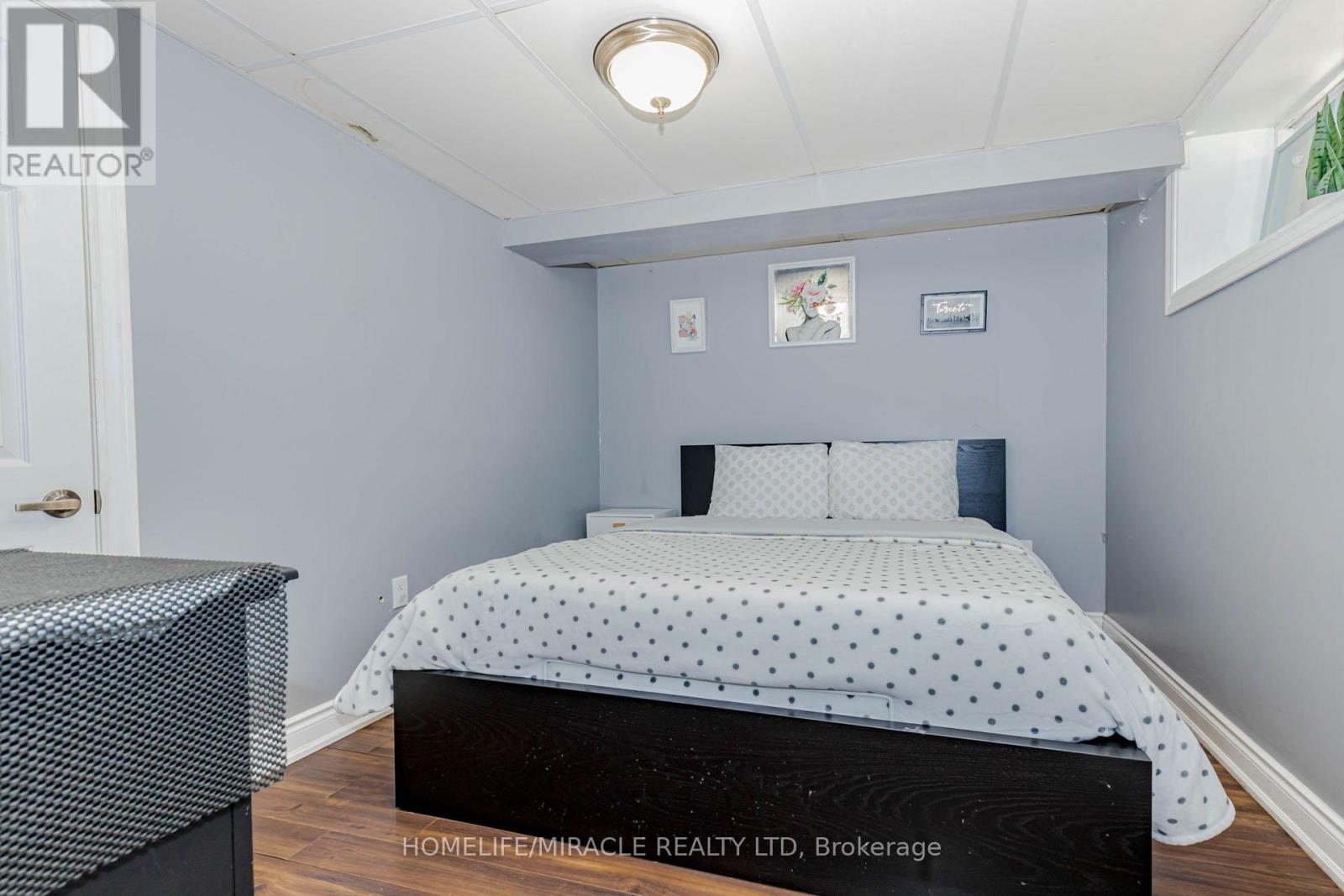 403 Delrex Boulevard, Halton Hills, Ontario  L7G 4H8 - Photo 37 - W13020282