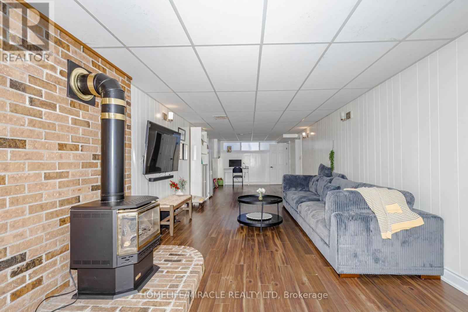 403 Delrex Boulevard, Halton Hills, Ontario  L7G 4H8 - Photo 34 - W13020282