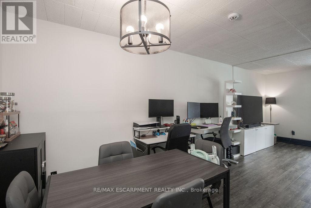 110 - 71 Vanier Drive, Kitchener, Ontario  N2C 1J4 - Photo 19 - X12801274