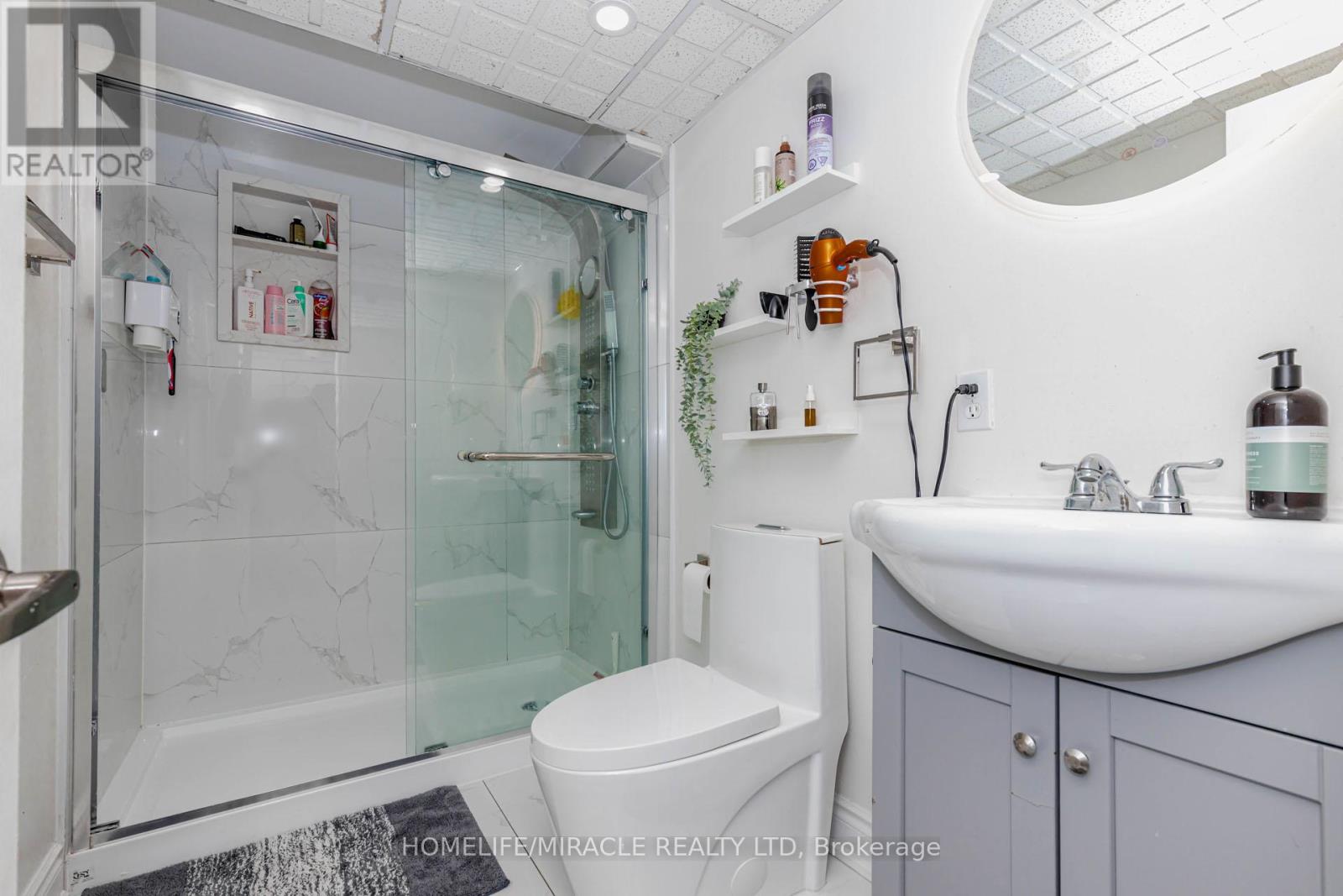 403 Delrex Boulevard, Halton Hills, Ontario  L7G 4H8 - Photo 39 - W13020282