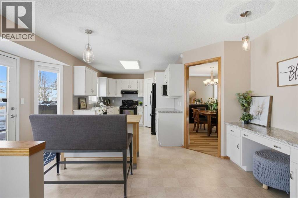 88 Sunmeadows Road Se, Calgary, Alberta  T2X 3H4 - Photo 12 - A2297837