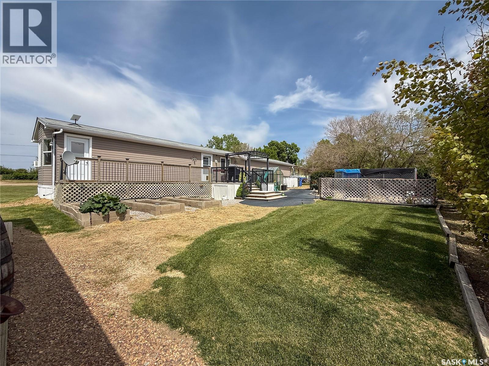 306 2nd Avenue W, Climax, Saskatchewan  S0N 0A7 - Photo 41 - SK033411