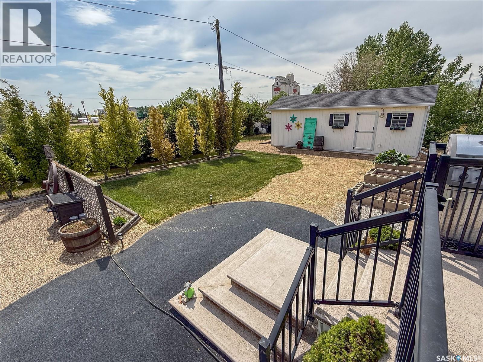 306 2nd Avenue W, Climax, Saskatchewan  S0N 0A7 - Photo 47 - SK033411