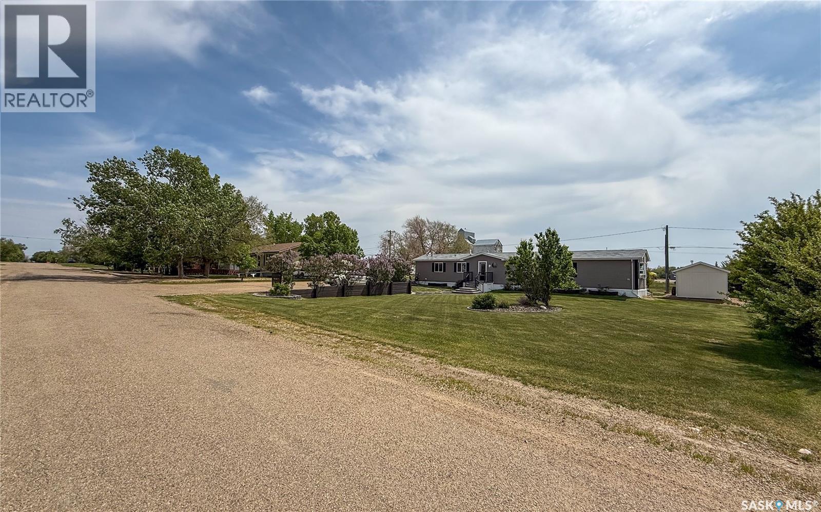 306 2nd Avenue W, Climax, Saskatchewan  S0N 0A7 - Photo 50 - SK033411