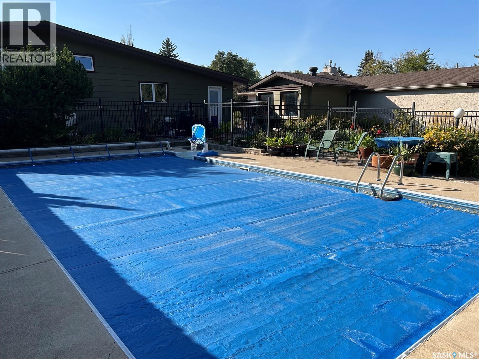 117 Mount Allison Crescent, Saskatoon, Saskatchewan  S7H 4A4 - Photo 6 - SK033398