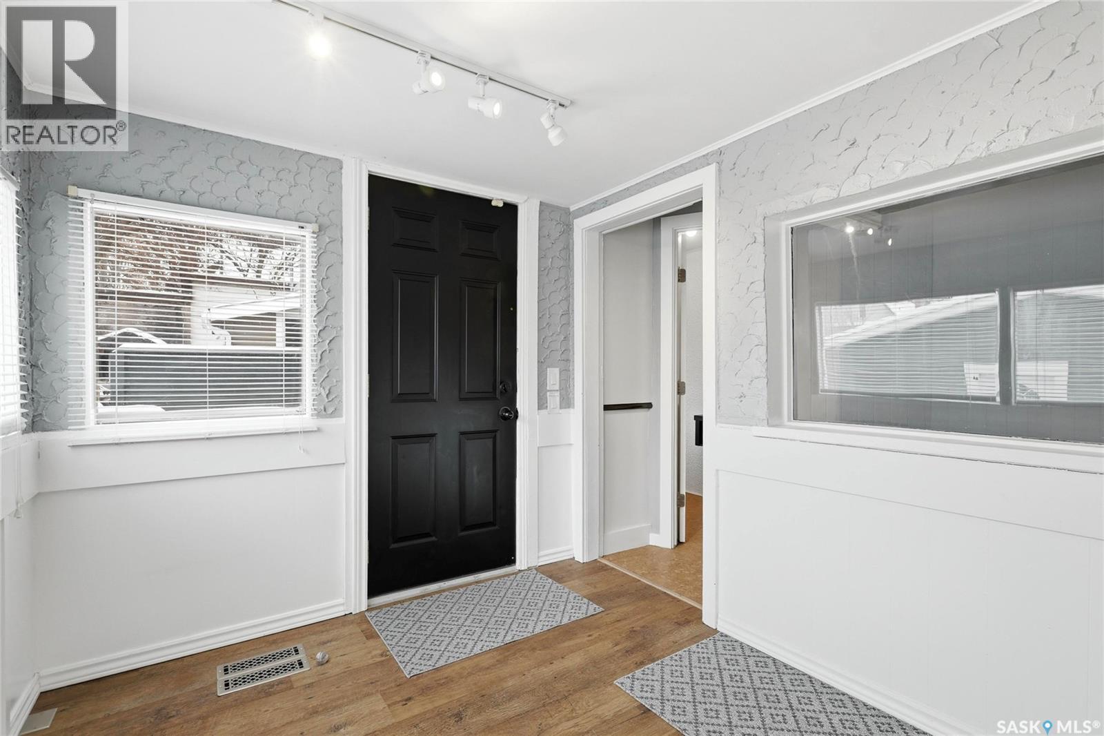 2323 Osler Street, Regina, Saskatchewan  S4P 1X2 - Photo 16 - SK033397