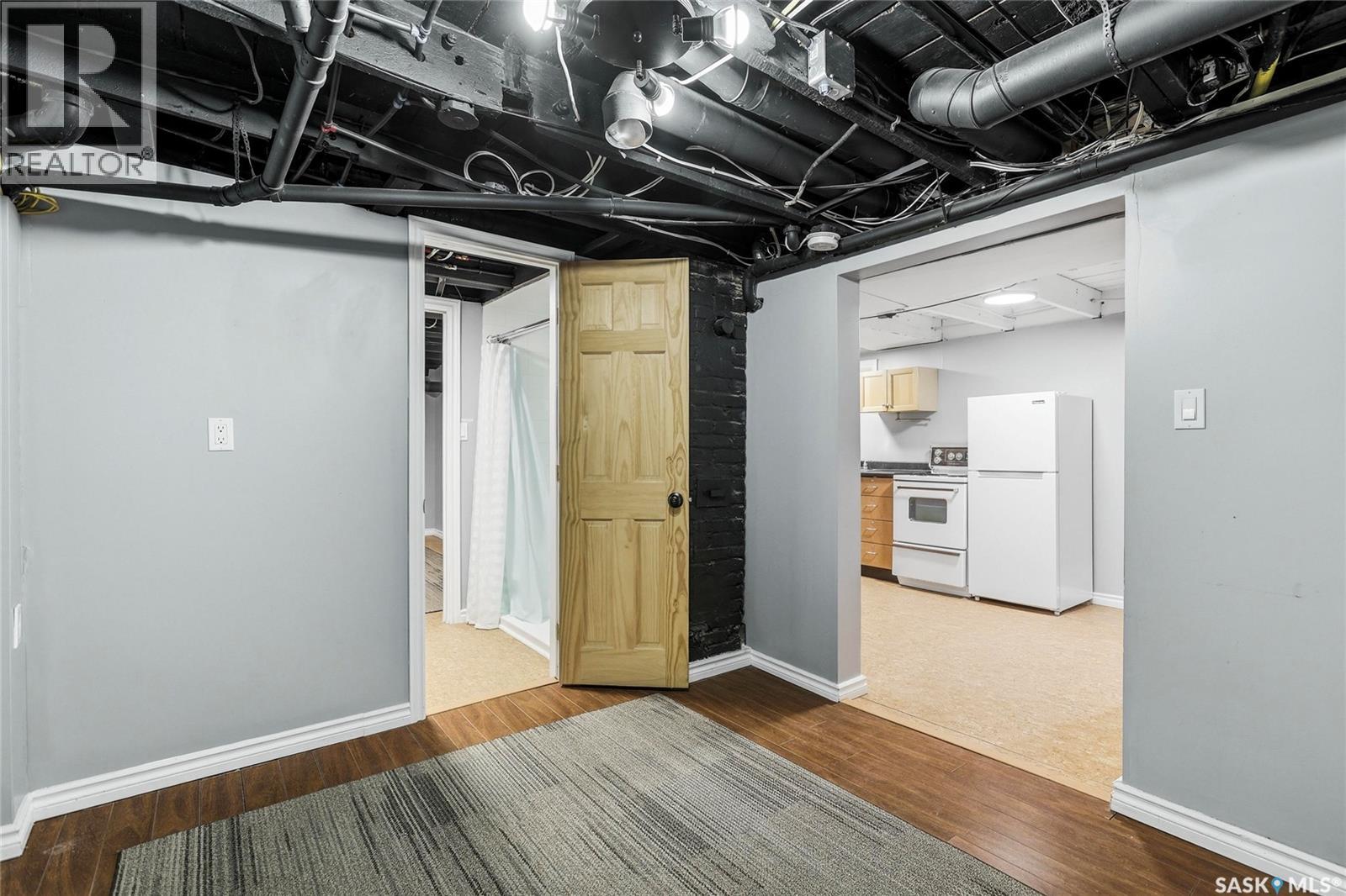 2323 Osler Street, Regina, Saskatchewan  S4P 1X2 - Photo 19 - SK033397