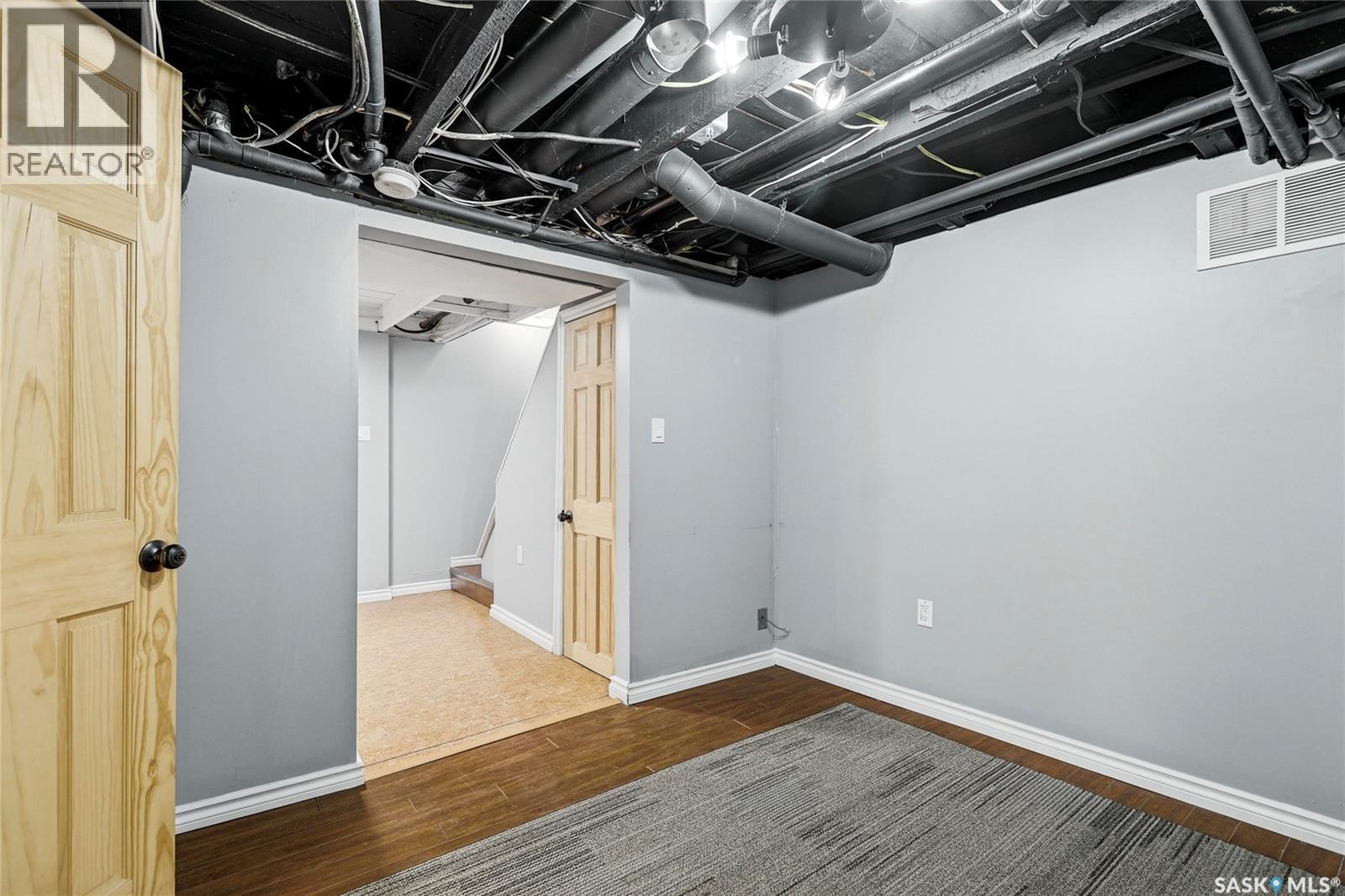 2323 Osler Street, Regina, Saskatchewan  S4P 1X2 - Photo 20 - SK033397