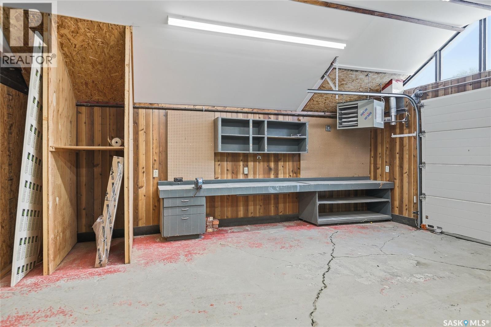 2323 Osler Street, Regina, Saskatchewan  S4P 1X2 - Photo 33 - SK033397