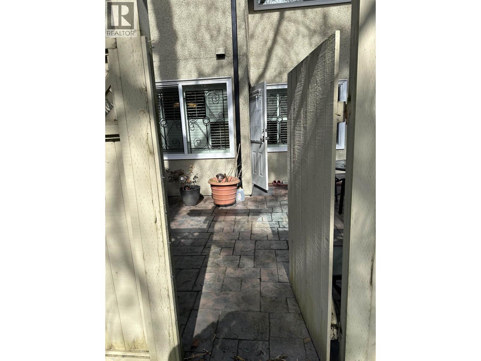 3444 Langford Avenue, Vancouver, British Columbia  V5S 4B7 - Photo 32 - R3111717