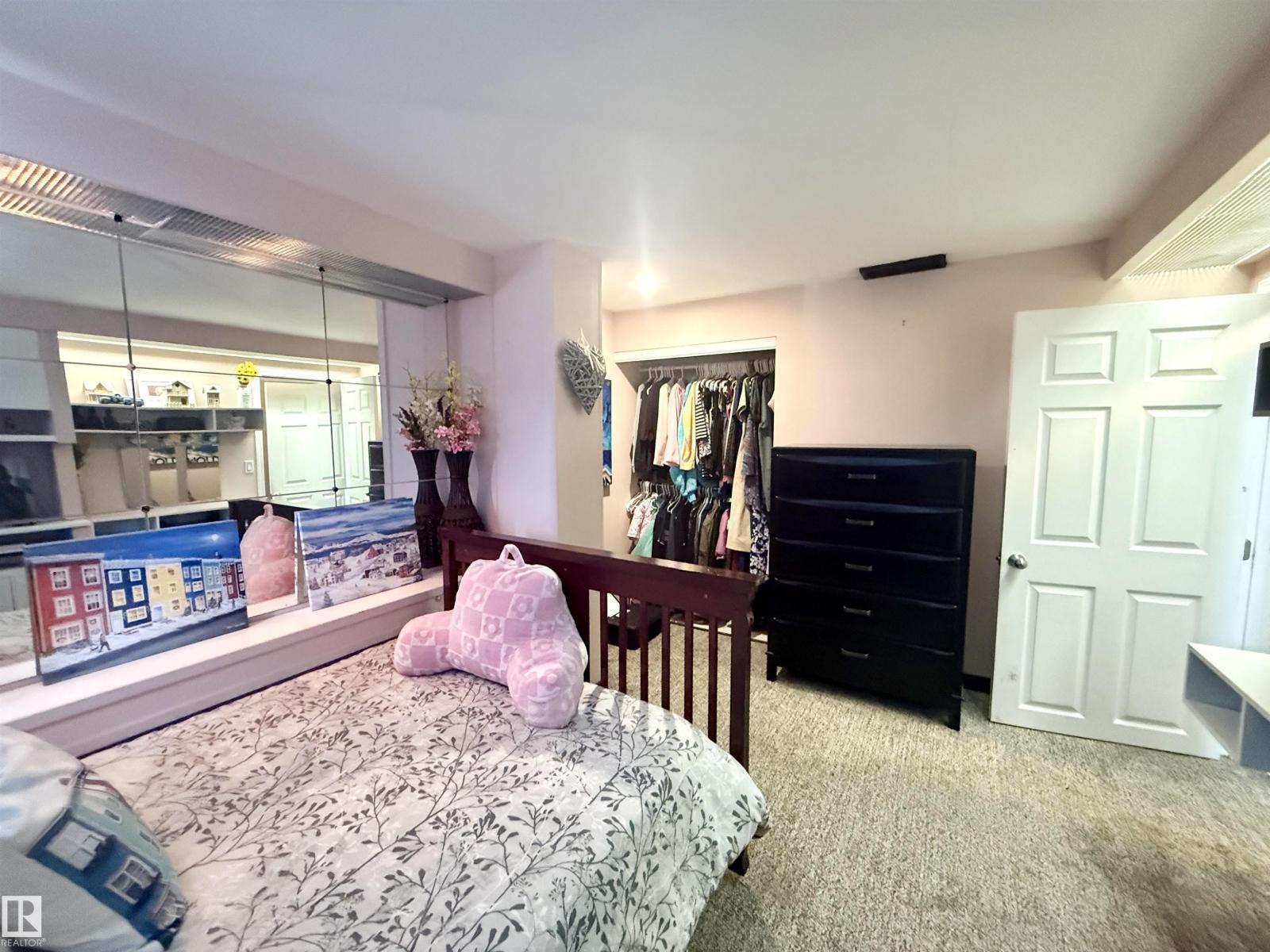 3520 17b Av Nw, Edmonton, Alberta  T6L 2P3 - Photo 24 - E4483231