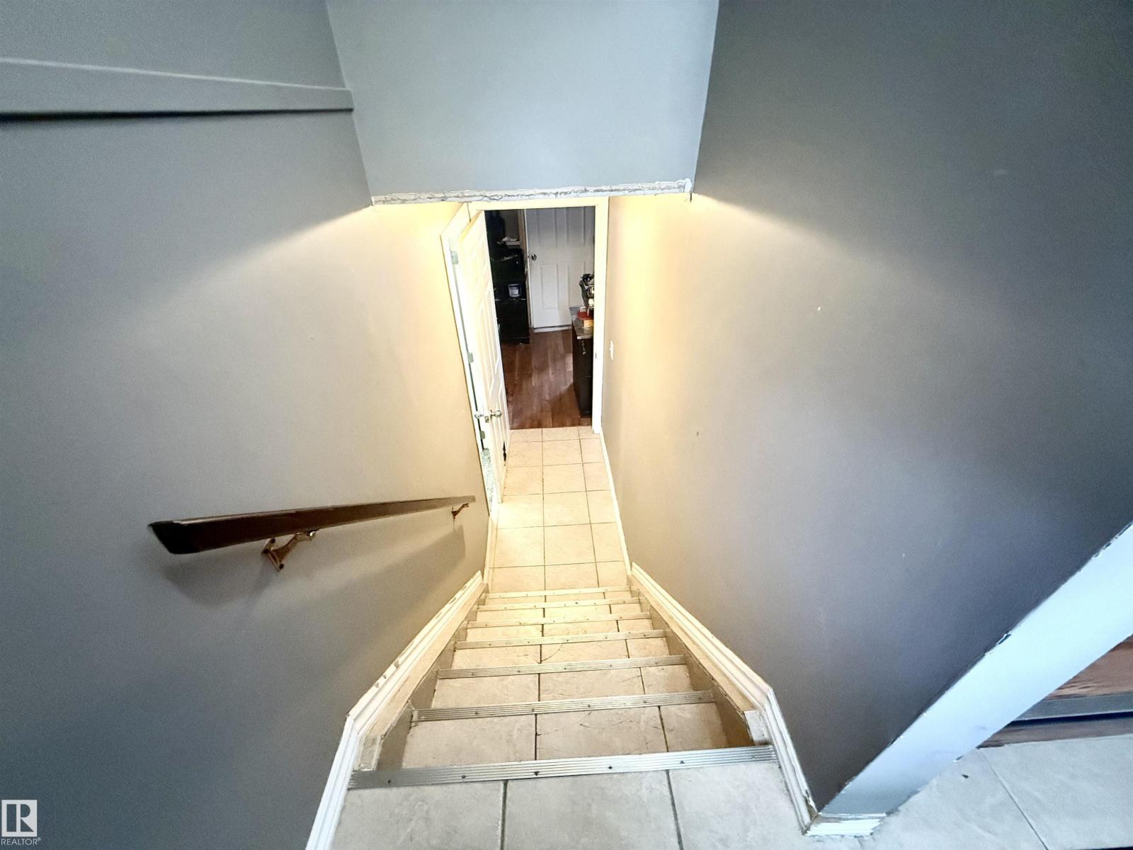 3520 17b Av Nw, Edmonton, Alberta  T6L 2P3 - Photo 25 - E4483231