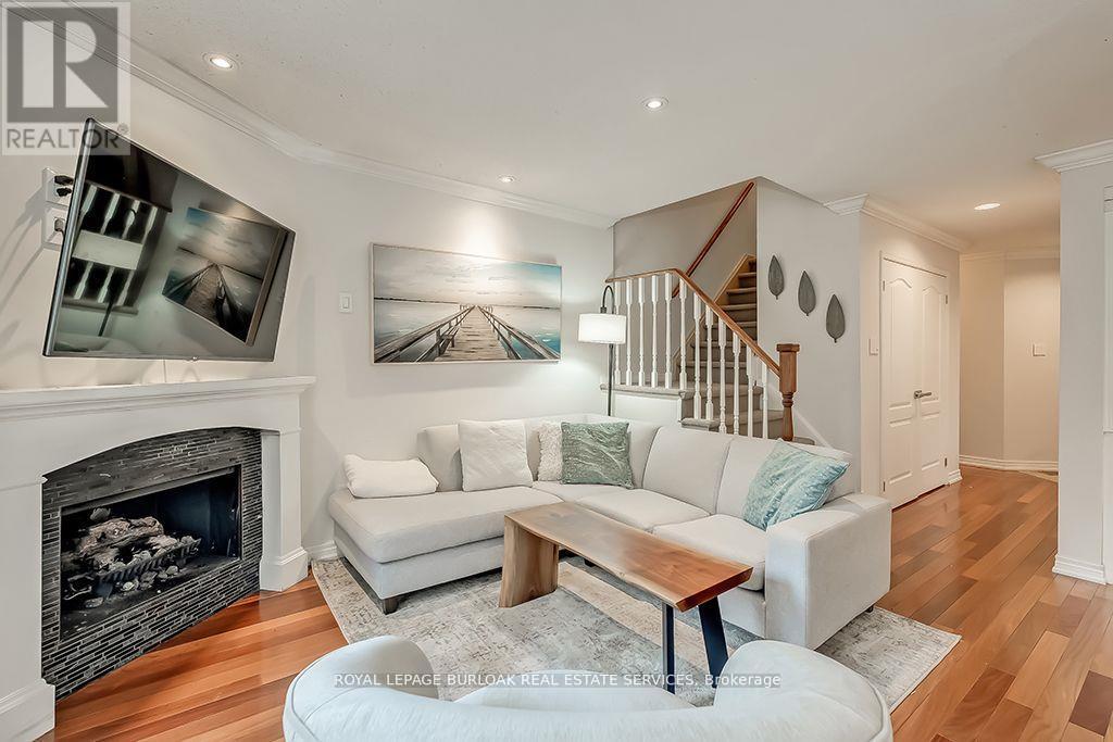 11 - 2065 Sixth Line, Oakville, Ontario  L6H 5R8 - Photo 10 - W13020746