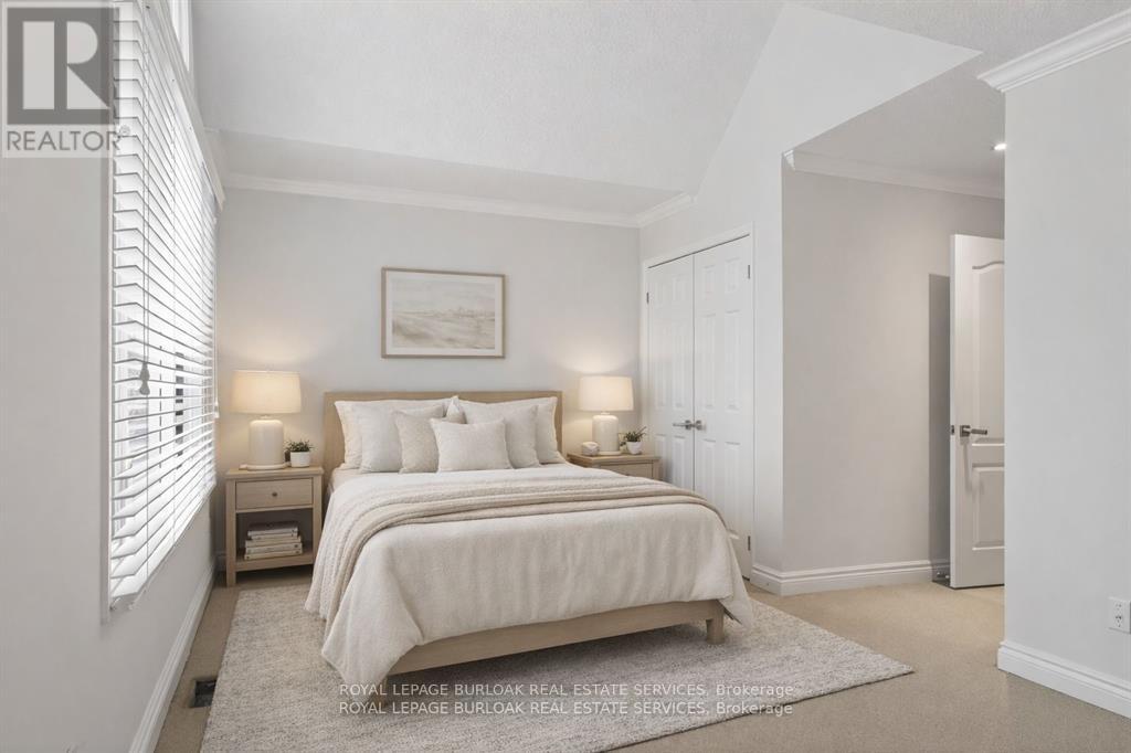 11 - 2065 Sixth Line, Oakville, Ontario  L6H 5R8 - Photo 33 - W13020746