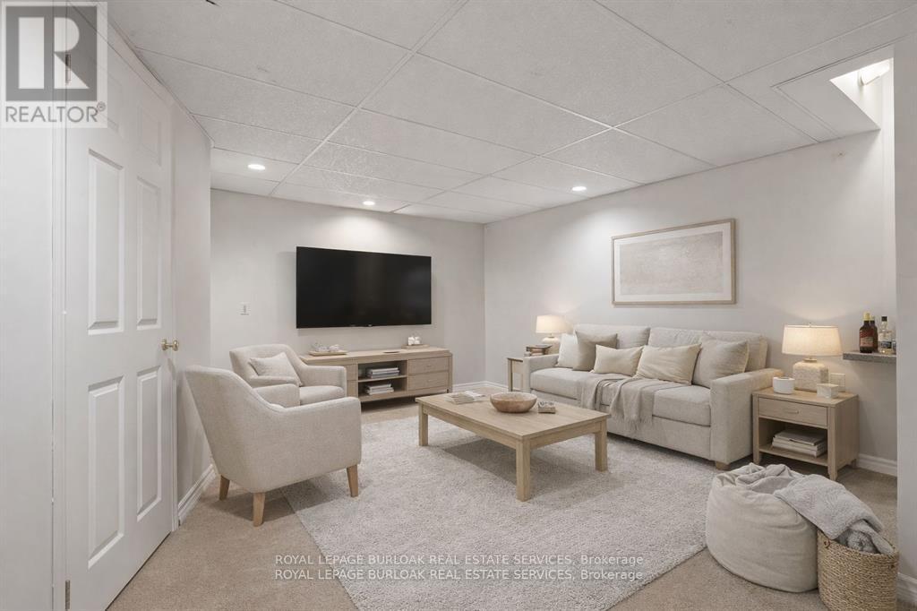 11 - 2065 Sixth Line, Oakville, Ontario  L6H 5R8 - Photo 42 - W13020746