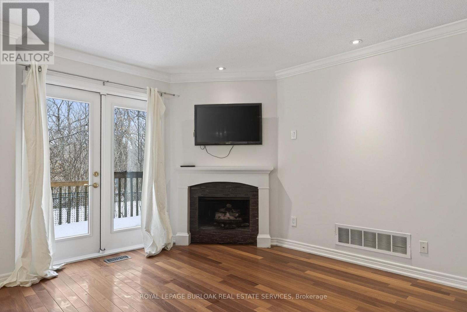 11 - 2065 Sixth Line, Oakville, Ontario  L6H 5R8 - Photo 6 - W13020746