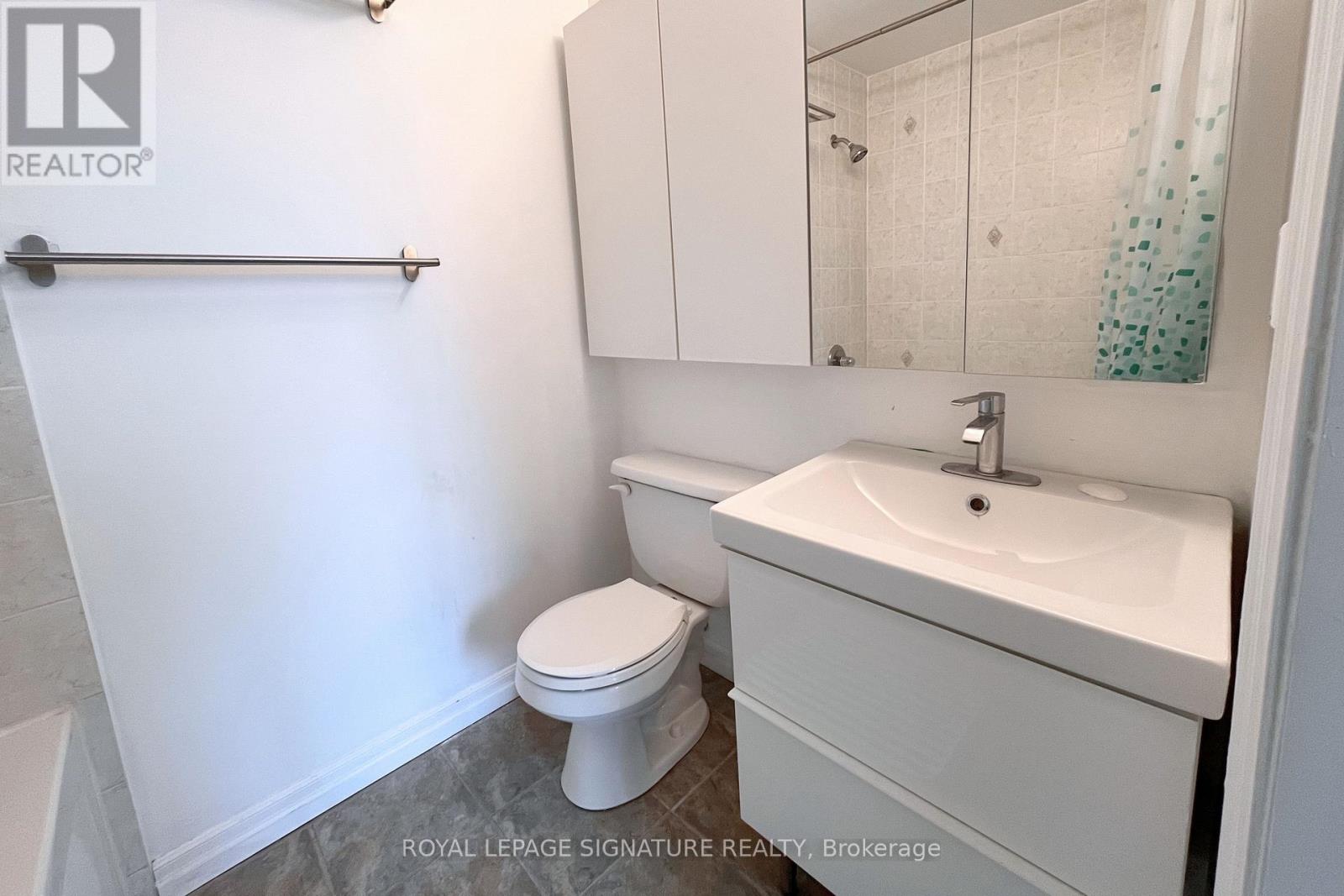 1602 - 220 Burnhamthorpe Road W, Mississauga, Ontario  L4Z 2Y8 - Photo 11 - W13020760