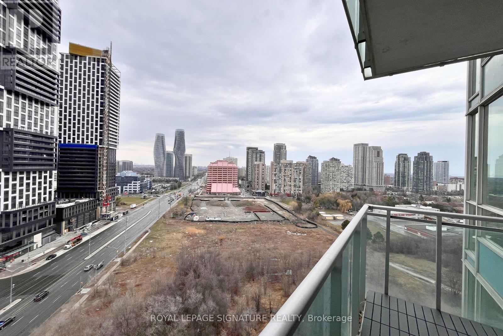 1602 - 220 Burnhamthorpe Road W, Mississauga, Ontario  L4Z 2Y8 - Photo 14 - W13020760