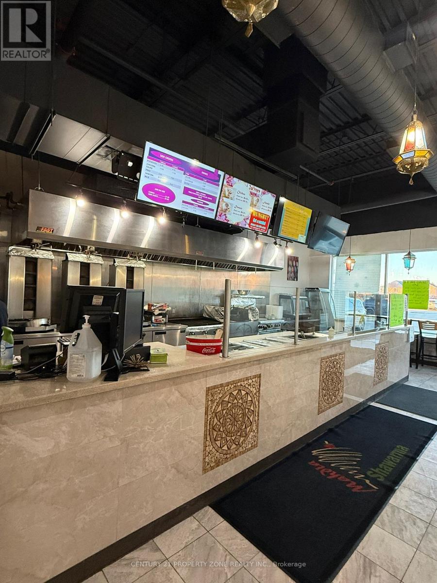 8 - 50 Rolling Hills Drive, Orangeville, Ontario  L9W 6T6 - Photo 4 - W13020782