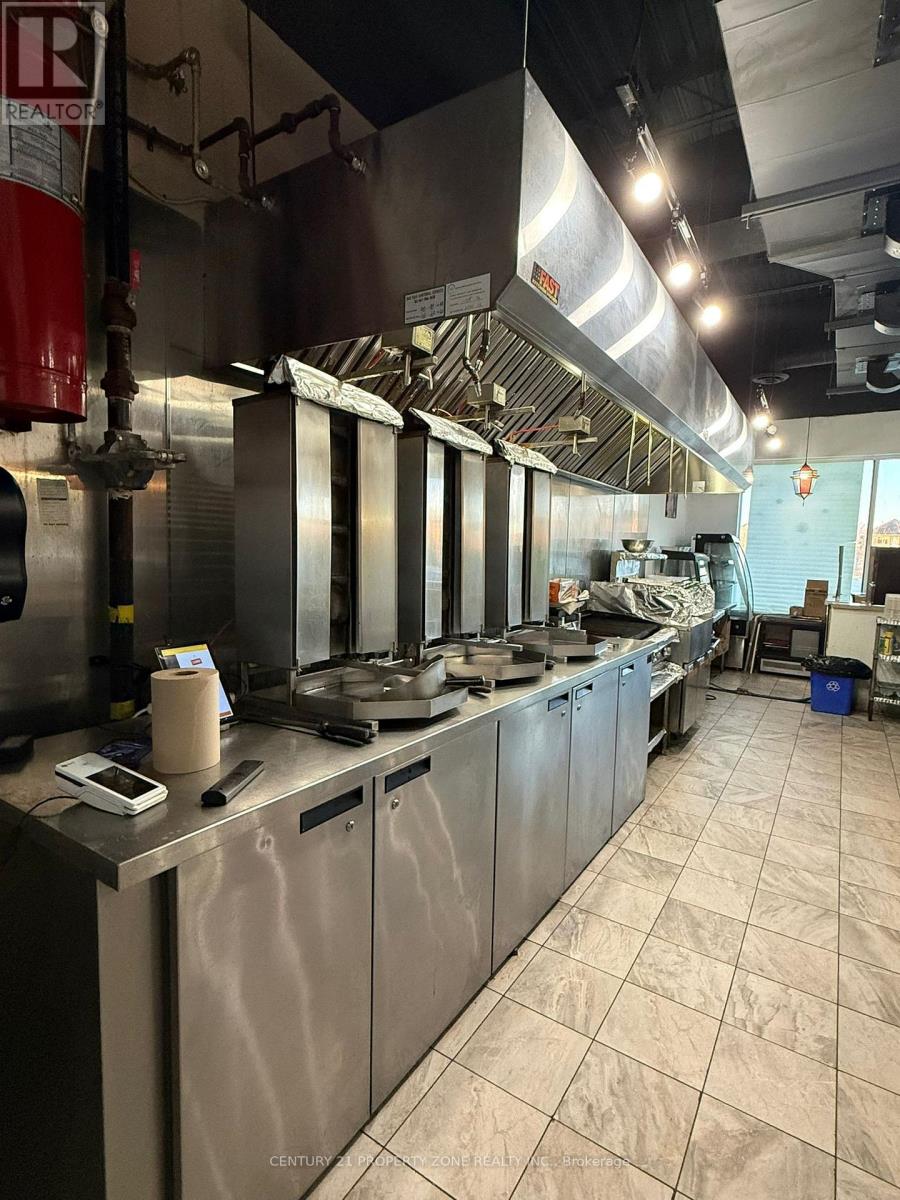 8 - 50 Rolling Hills Drive, Orangeville, Ontario  L9W 6T6 - Photo 7 - W13020782