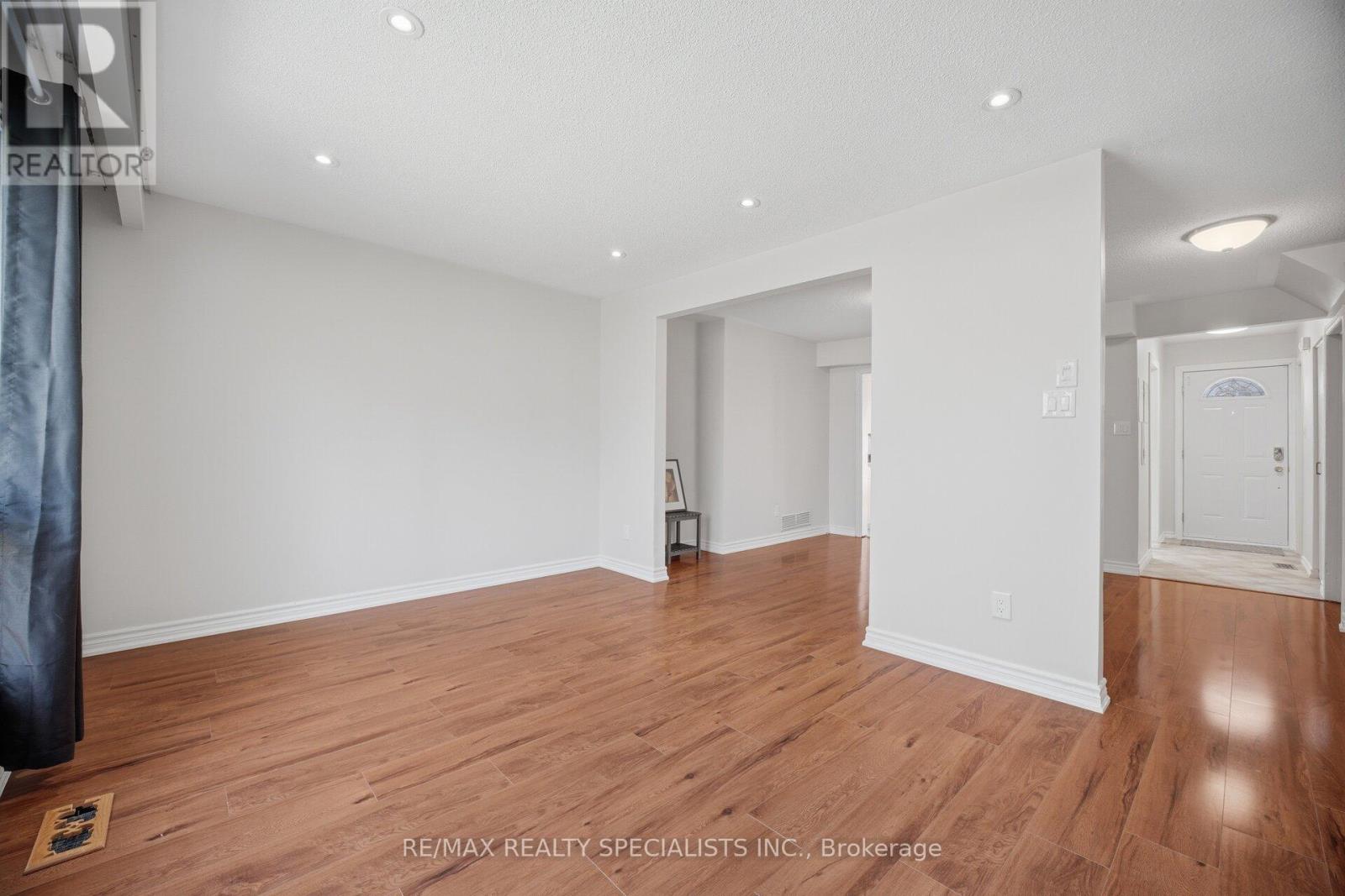106 - 701 Burnhamthorpe Road, Toronto, Ontario  M9C 2Z6 - Photo 14 - W13020800