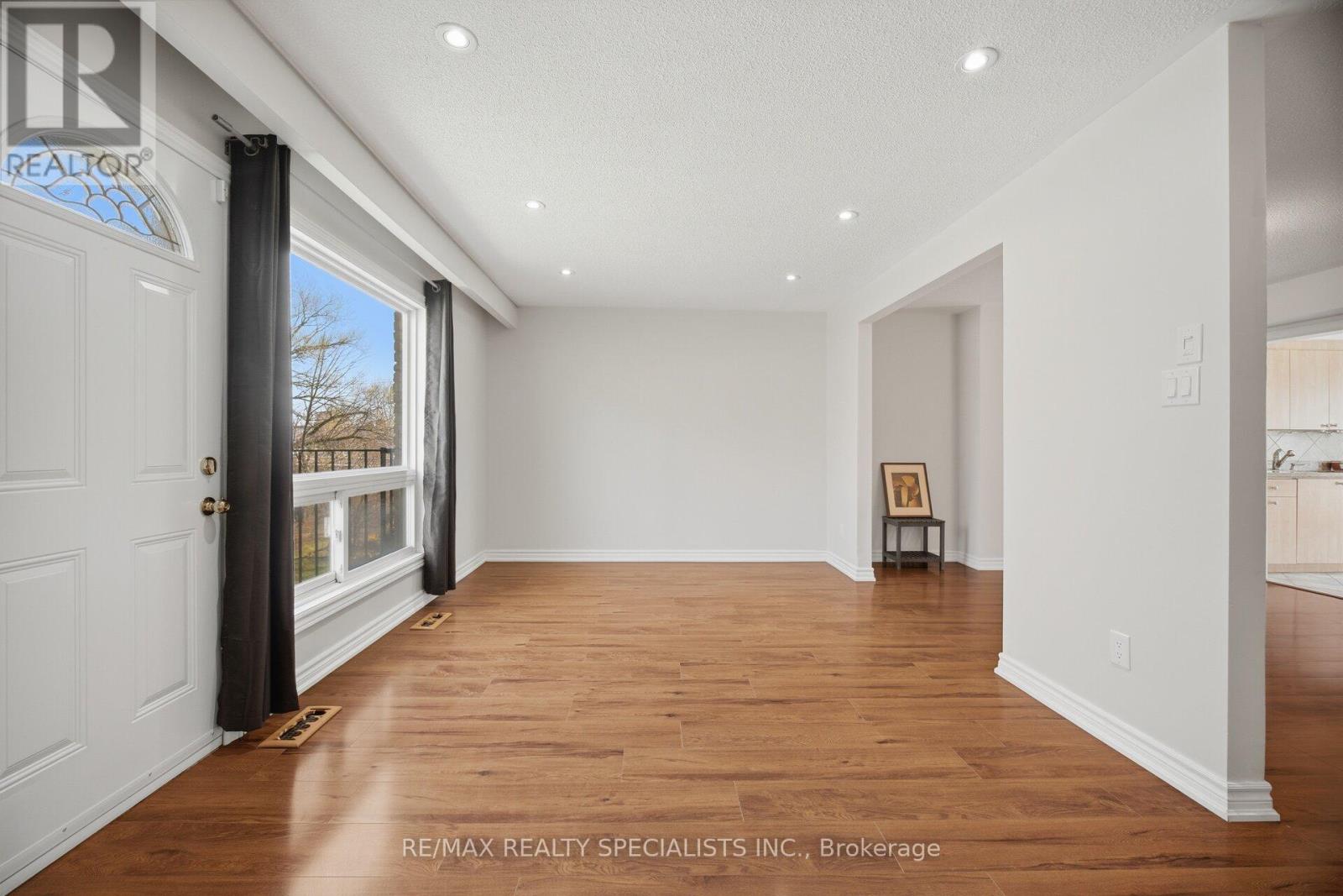 106 - 701 Burnhamthorpe Road, Toronto, Ontario  M9C 2Z6 - Photo 15 - W13020800