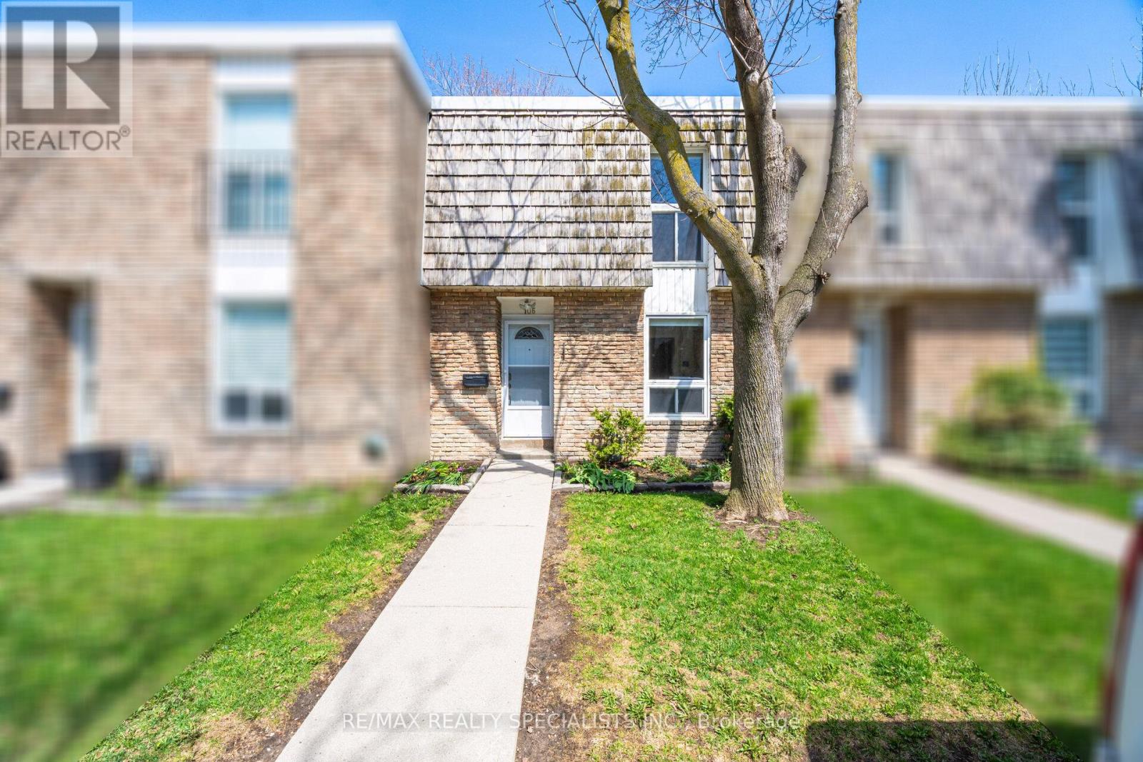 106 - 701 Burnhamthorpe Road, Toronto, Ontario  M9C 2Z6 - Photo 2 - W13020800