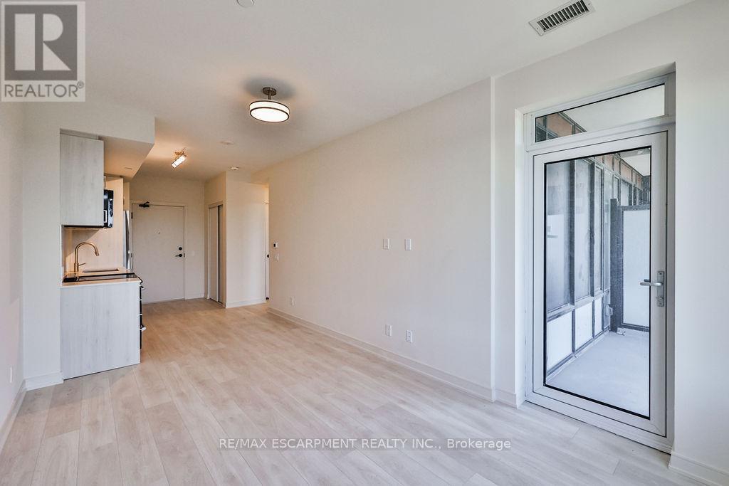 304 - 8010 Derry Road, Milton, Ontario  L9T 9N3 - Photo 17 - W13020878