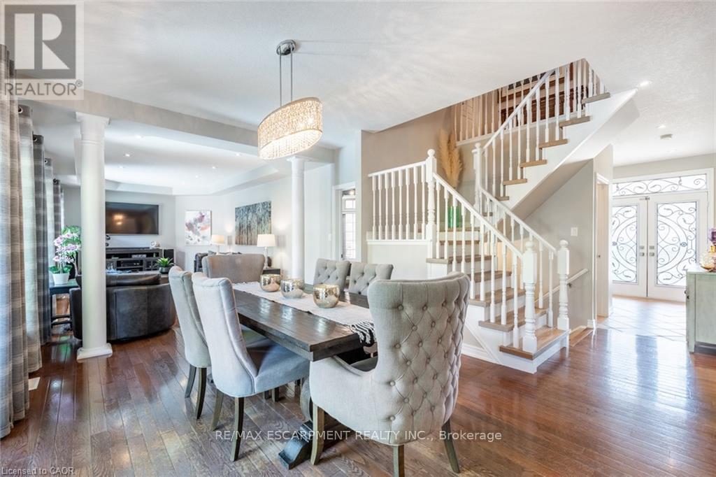 2338 Norland Drive, Burlington, Ontario  L7L 7E6 - Photo 6 - W13020902