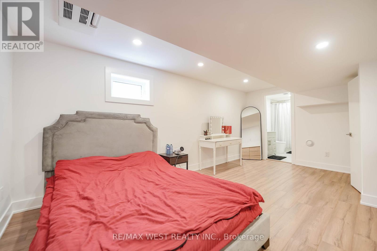 4296 Claypine Rise, Mississauga, Ontario  L4W 2G6 - Photo 16 - W13020932