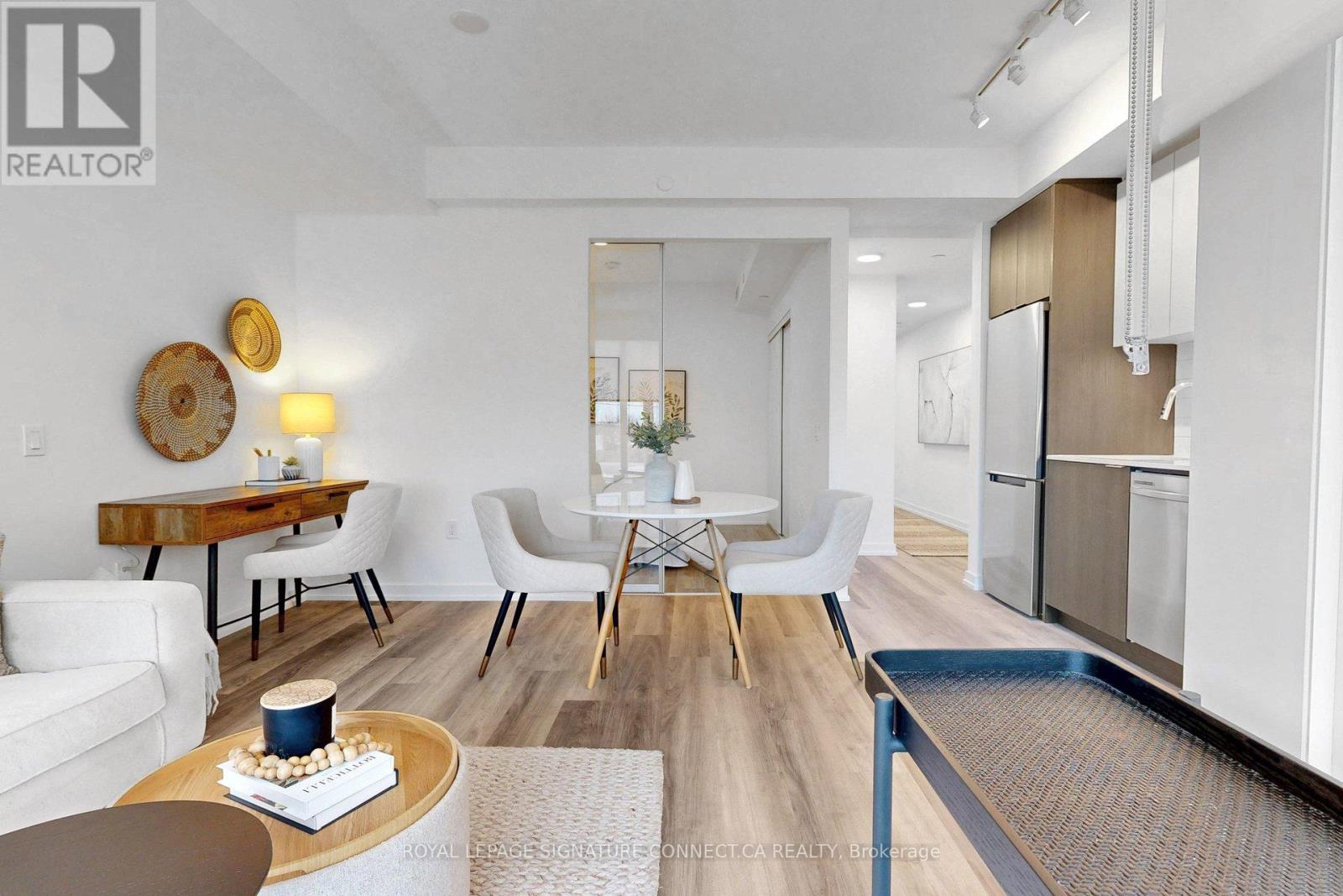 208 - 6 Chartwell Road, Toronto, Ontario  M8Z 0H2 - Photo 12 - W13020974