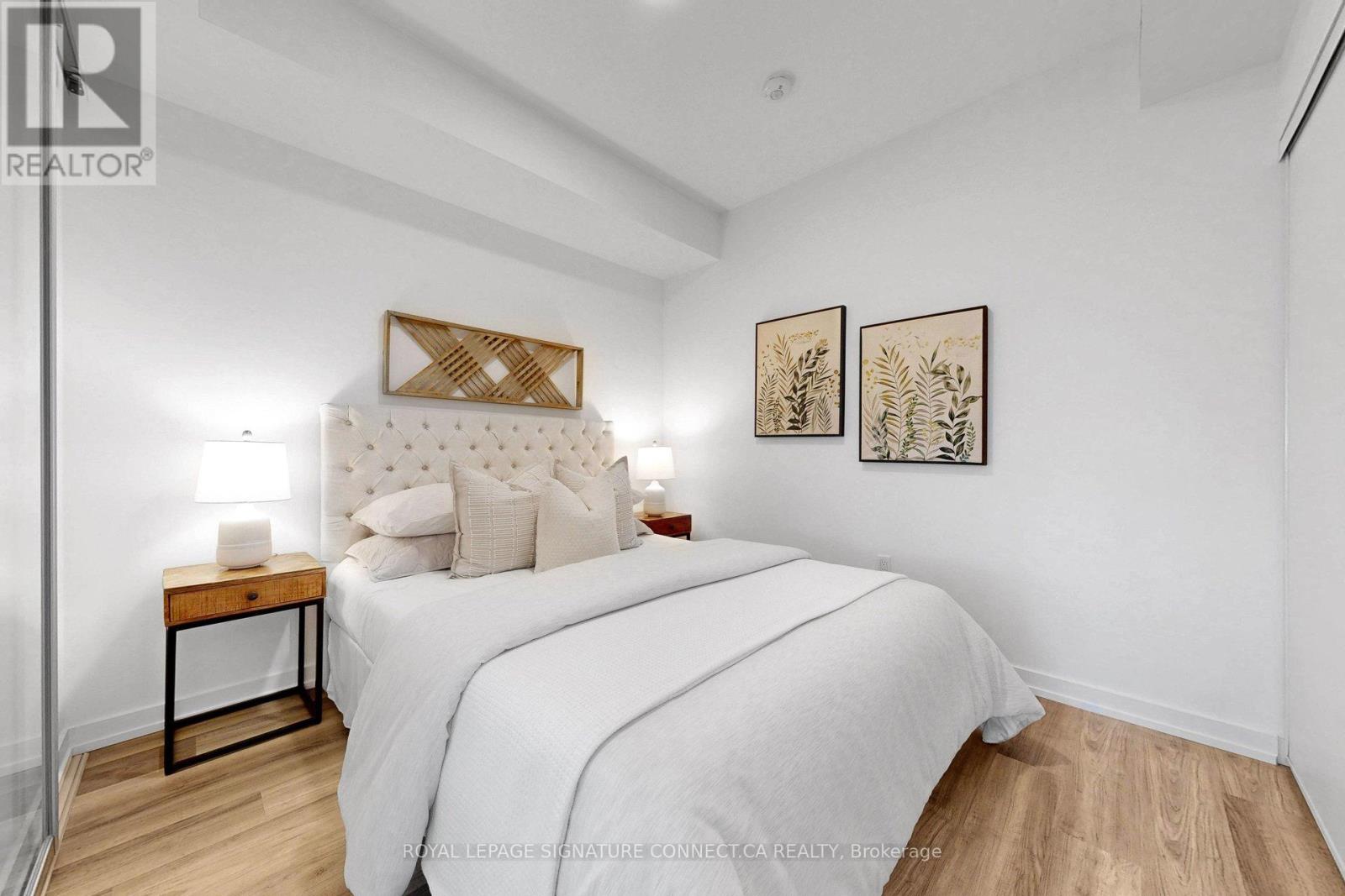 208 - 6 Chartwell Road, Toronto, Ontario  M8Z 0H2 - Photo 13 - W13020974