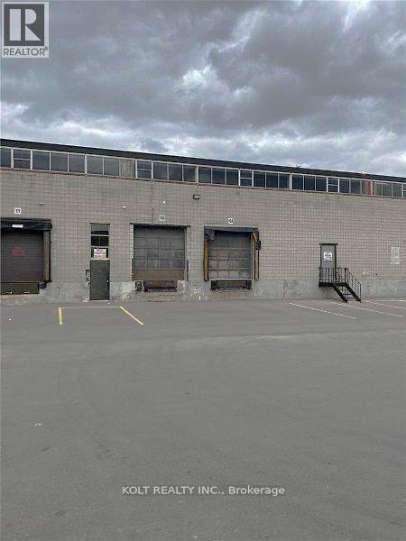 10 - 286 Rutherford Road S, Brampton, Ontario  L6W 3J9 - Photo 8 - W13020976