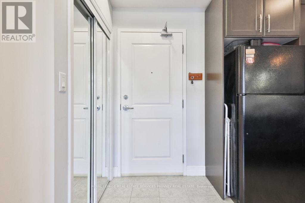 230 - 5317 Upper Middle Road, Burlington, Ontario  L7L 0G8 - Photo 3 - W13021000