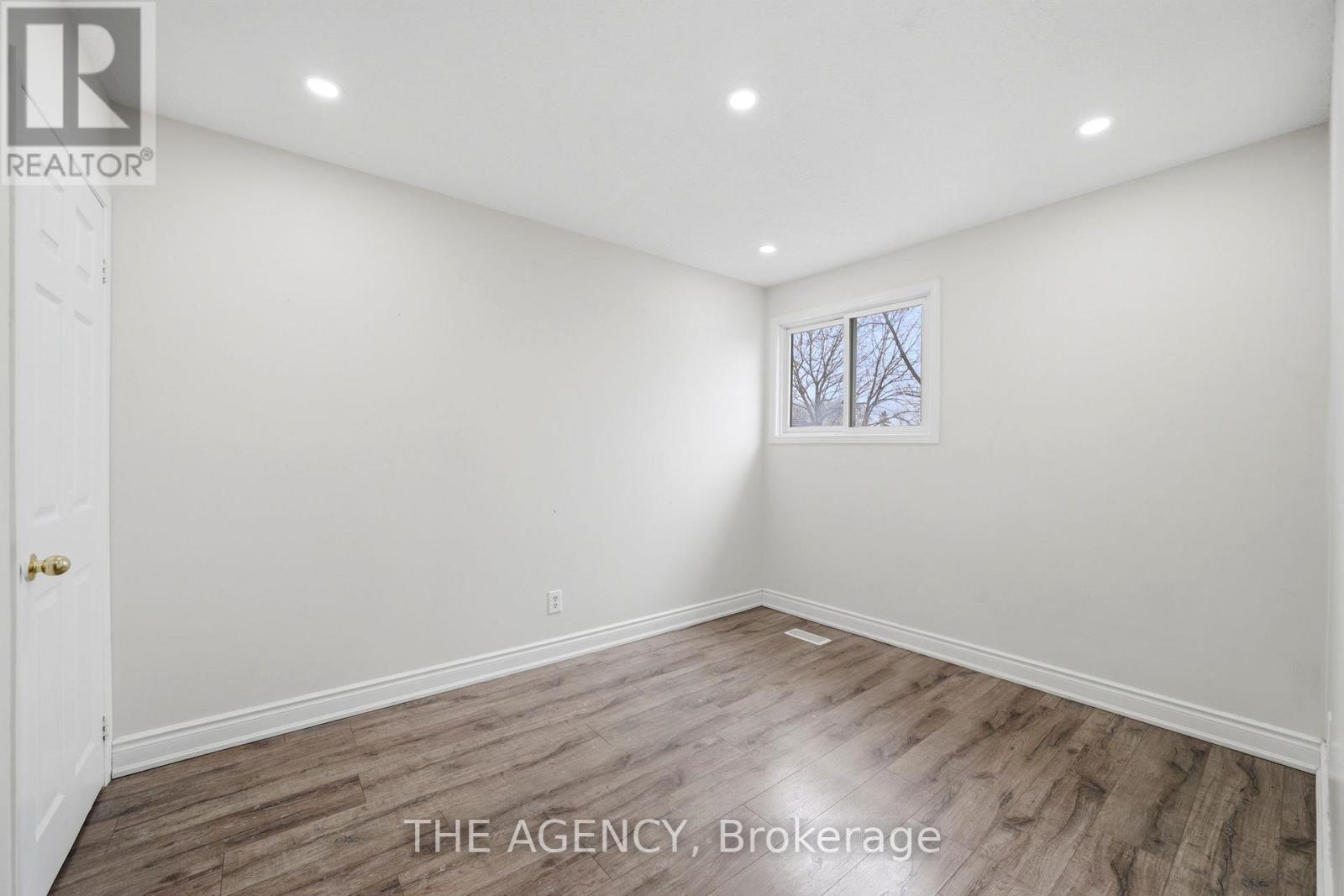 416 Hansen Road N, Brampton (Madoc), Ontario  L6V 3P7 - Photo 22 - W13021006