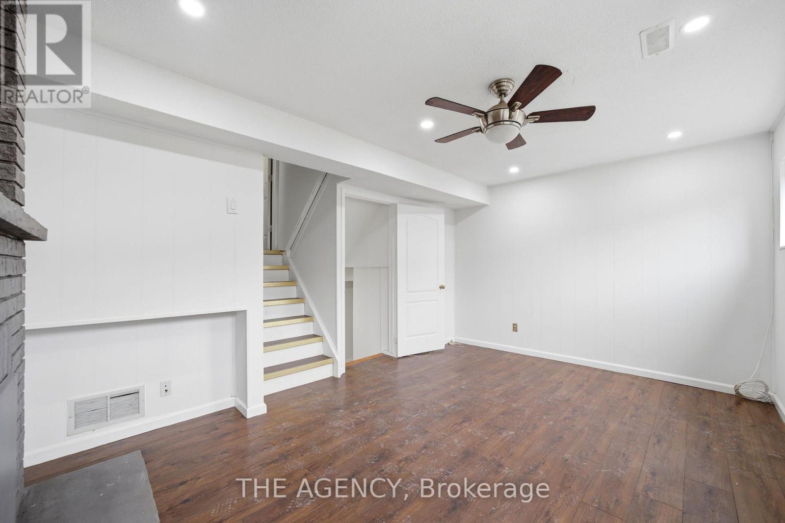 416 Hansen Road N, Brampton (Madoc), Ontario  L6V 3P7 - Photo 37 - W13021006