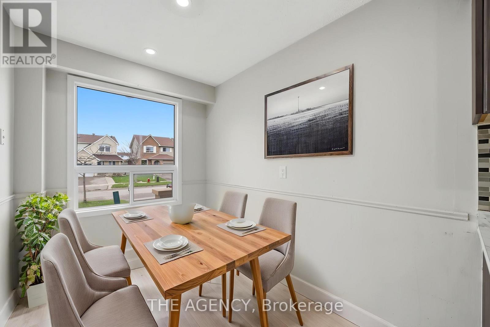 416 Hansen Road N, Brampton (Madoc), Ontario  L6V 3P7 - Photo 9 - W13021006