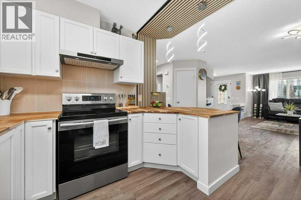 370 Prestwick Circle Se, Calgary, Alberta  T2Z 4P4 - Photo 9 - A2302471