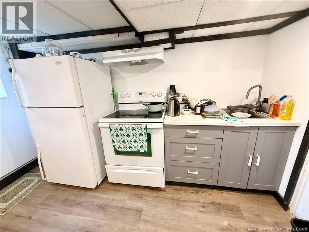 570 Stout, Bathurst, New Brunswick  E2A 2P3 - Photo 22 - NB137567