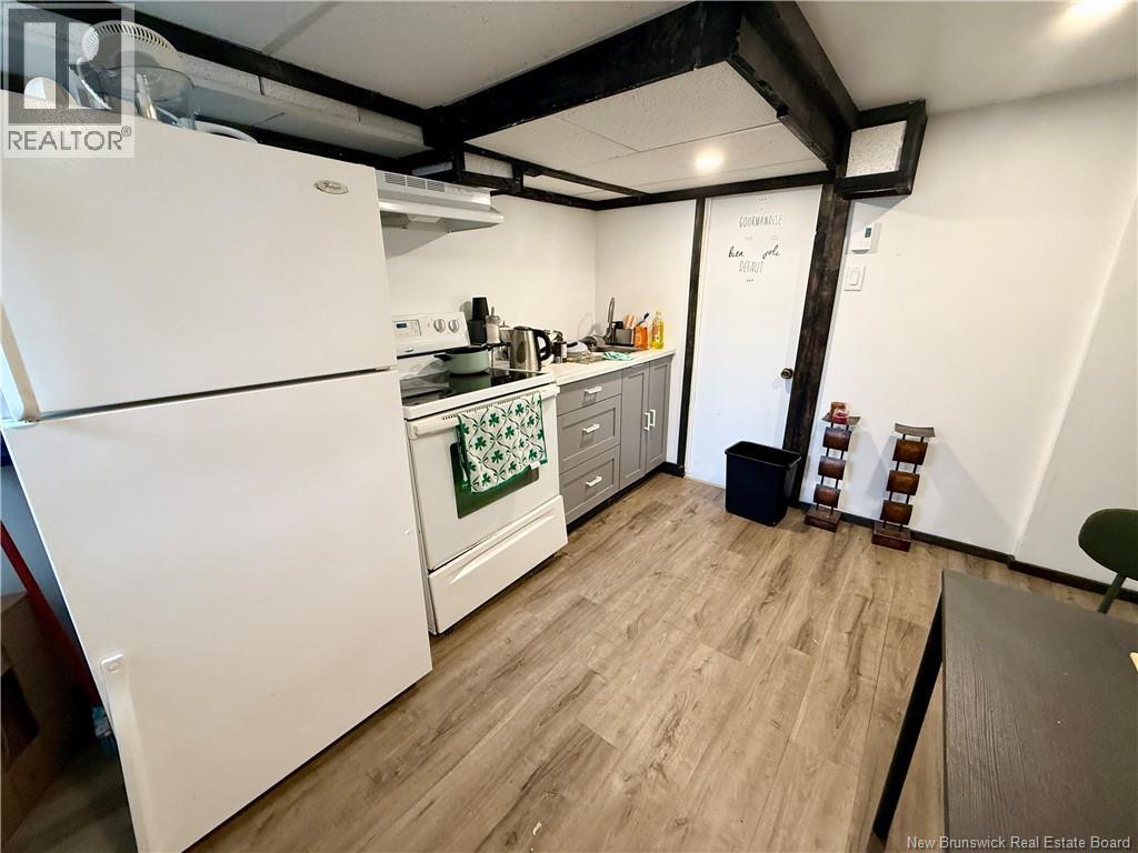 570 Stout, Bathurst, New Brunswick  E2A 2P3 - Photo 23 - NB137567