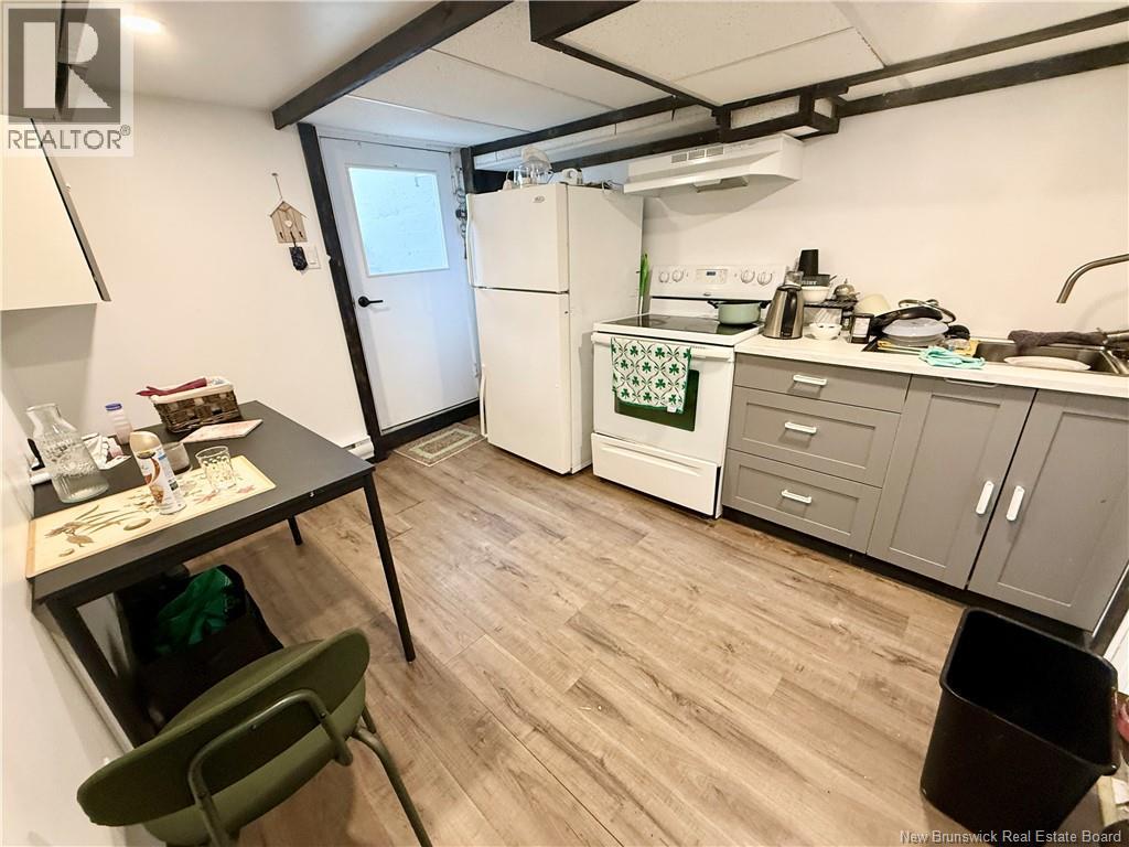 570 Stout, Bathurst, New Brunswick  E2A 2P3 - Photo 24 - NB137567