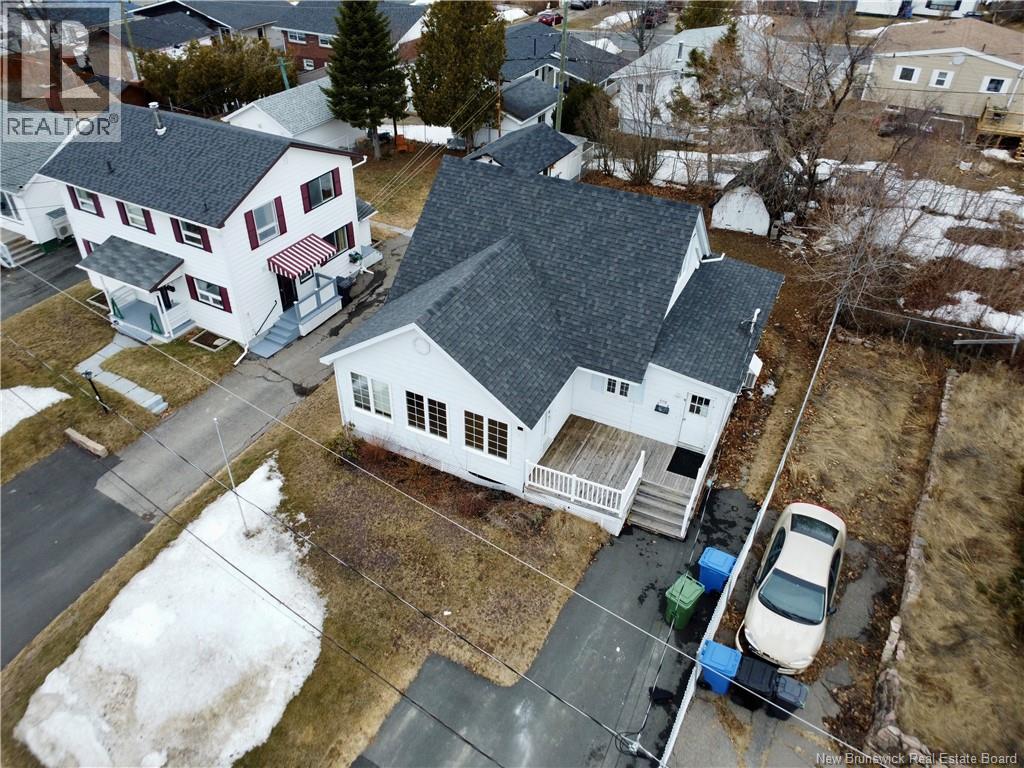 570 Stout, Bathurst, New Brunswick  E2A 2P3 - Photo 32 - NB137567