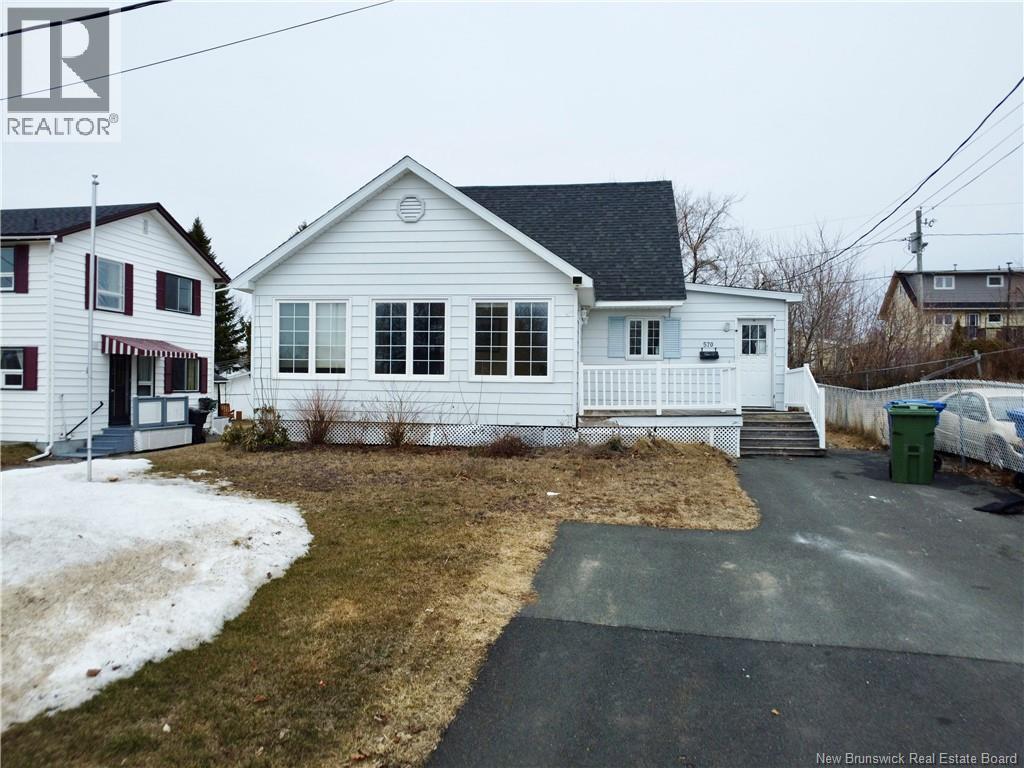 570 Stout, Bathurst, New Brunswick  E2A 2P3 - Photo 33 - NB137567